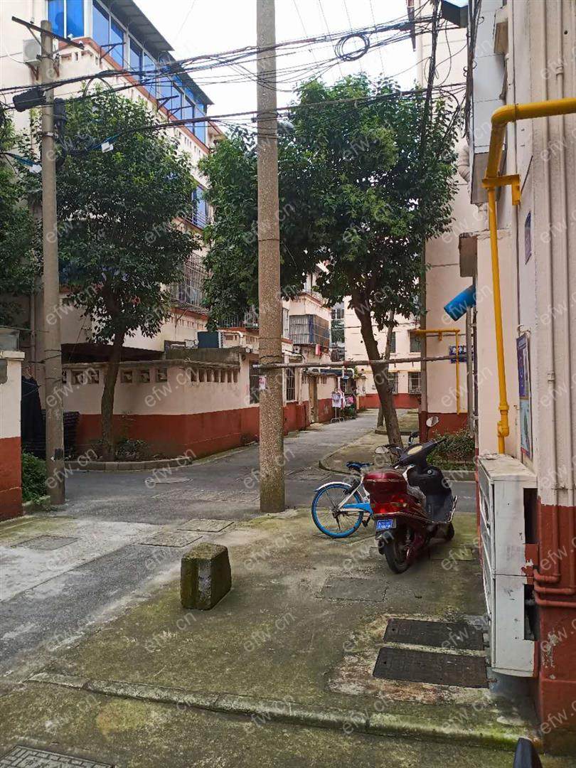 惠华新村 1室1厅