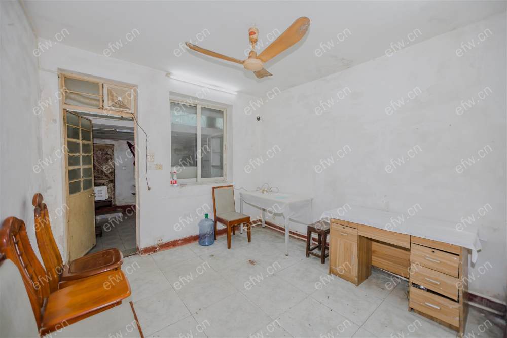清扬新村 一楼有双院 全新精装