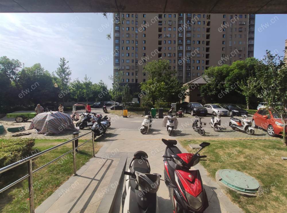 明发际新城(水岸雅苑) 3室2厅