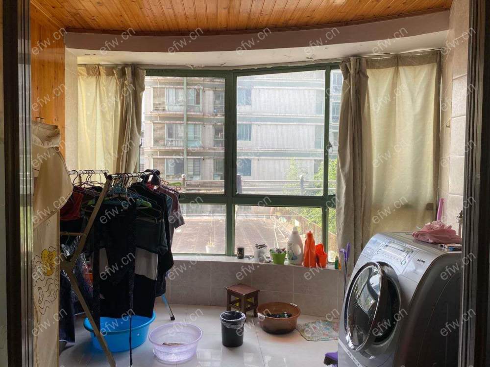 奥林花园B区 2室2厅