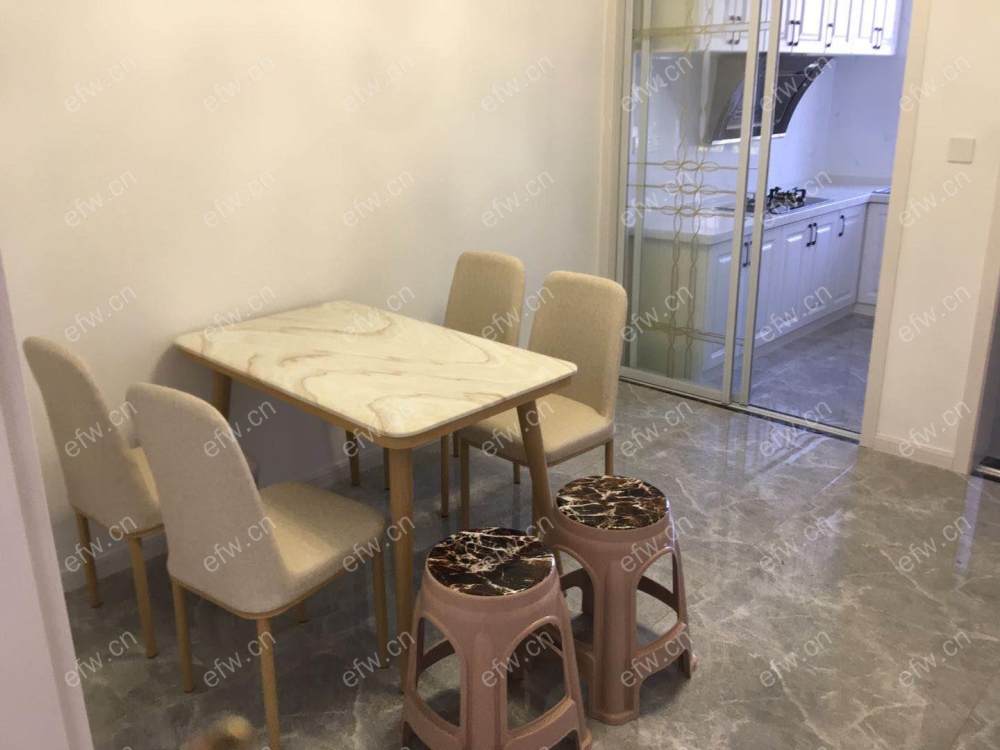 曹张新村 3室1厅  精装修