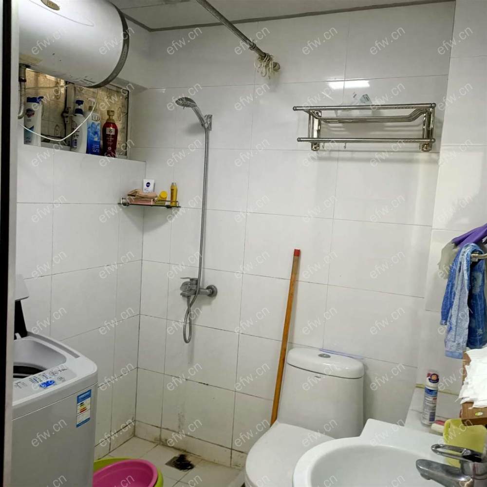 新桥花园精装2室  随时看房 拎包入住