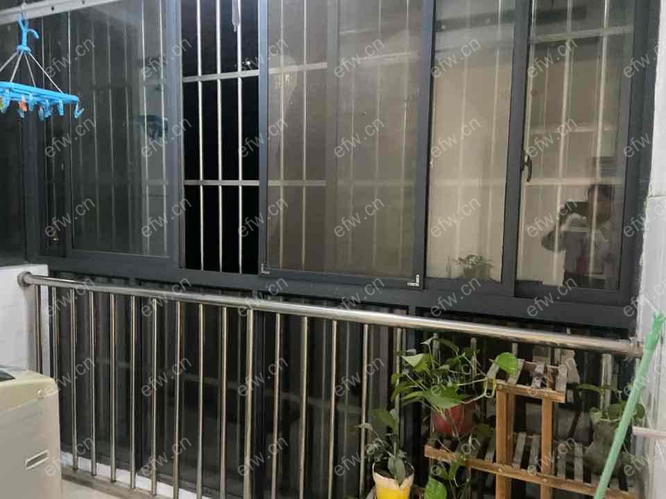 东风家园 2室1厅