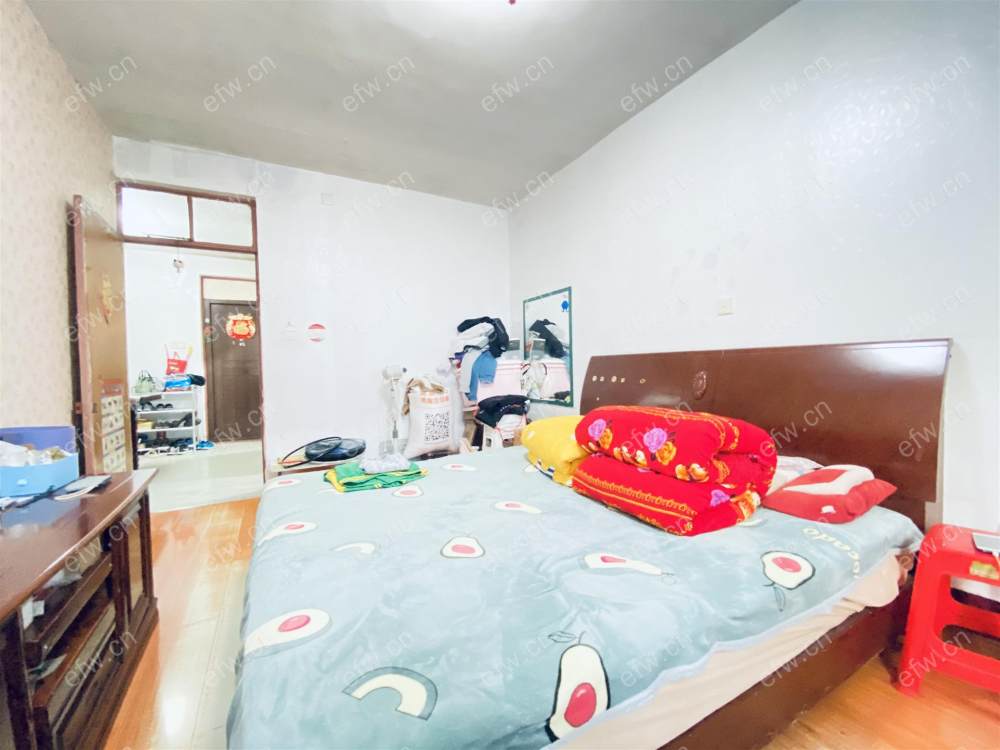 中联新村 2室1厅