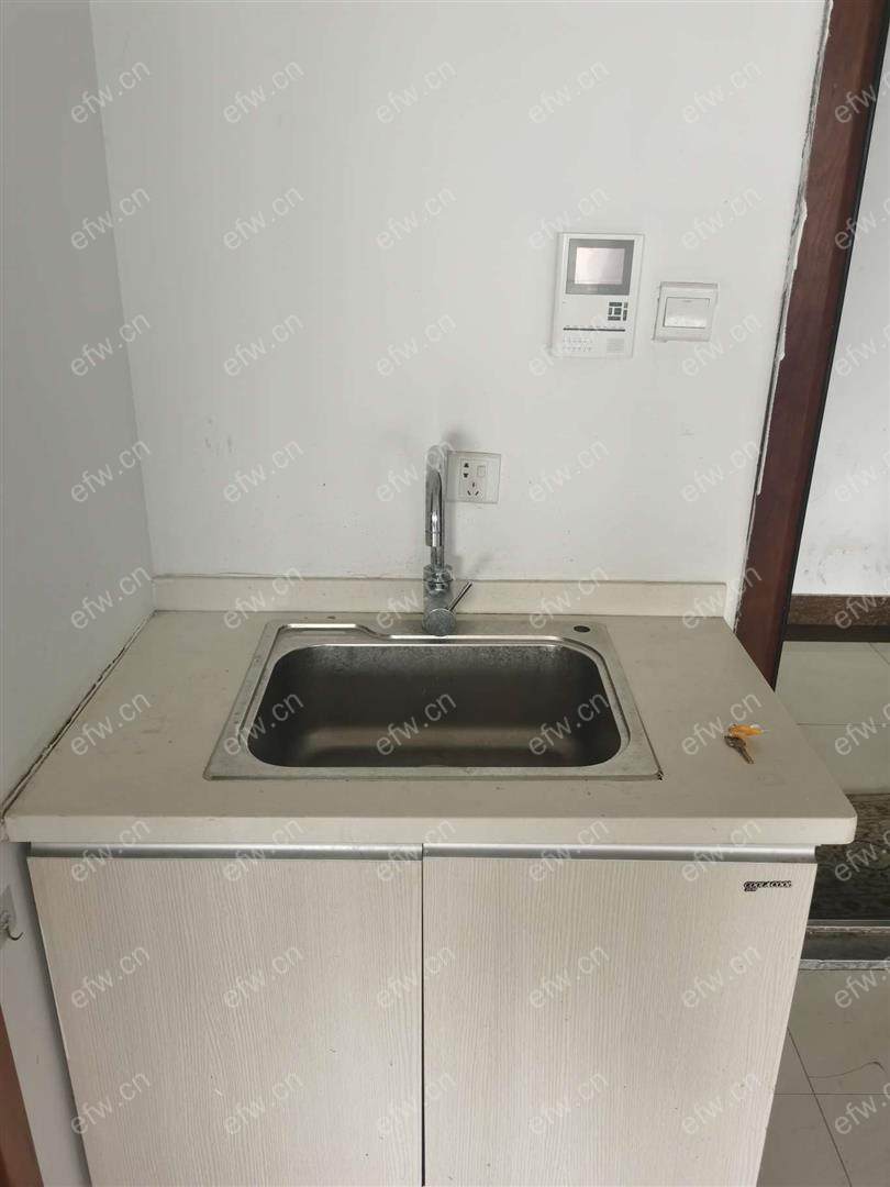 嘉 饰 茂 2室2厅