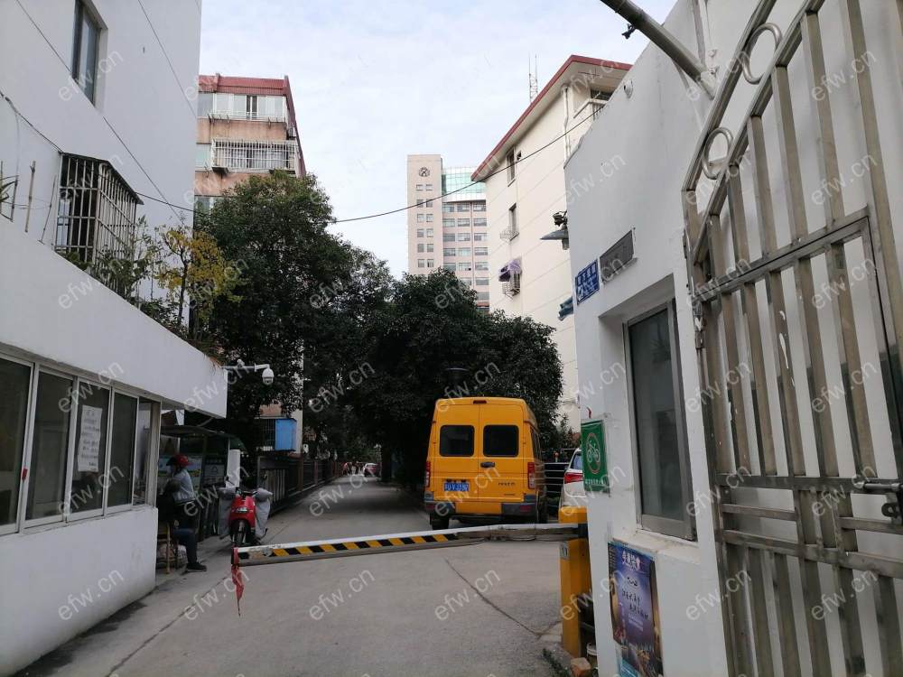 东河头巷 1室1厅