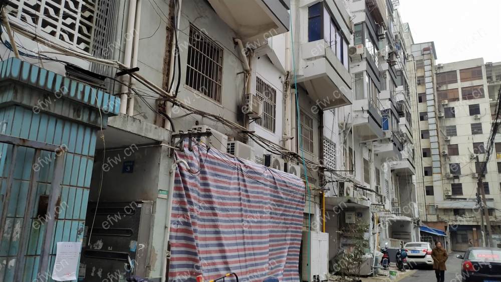 南市桥巷 ·······1室1厅