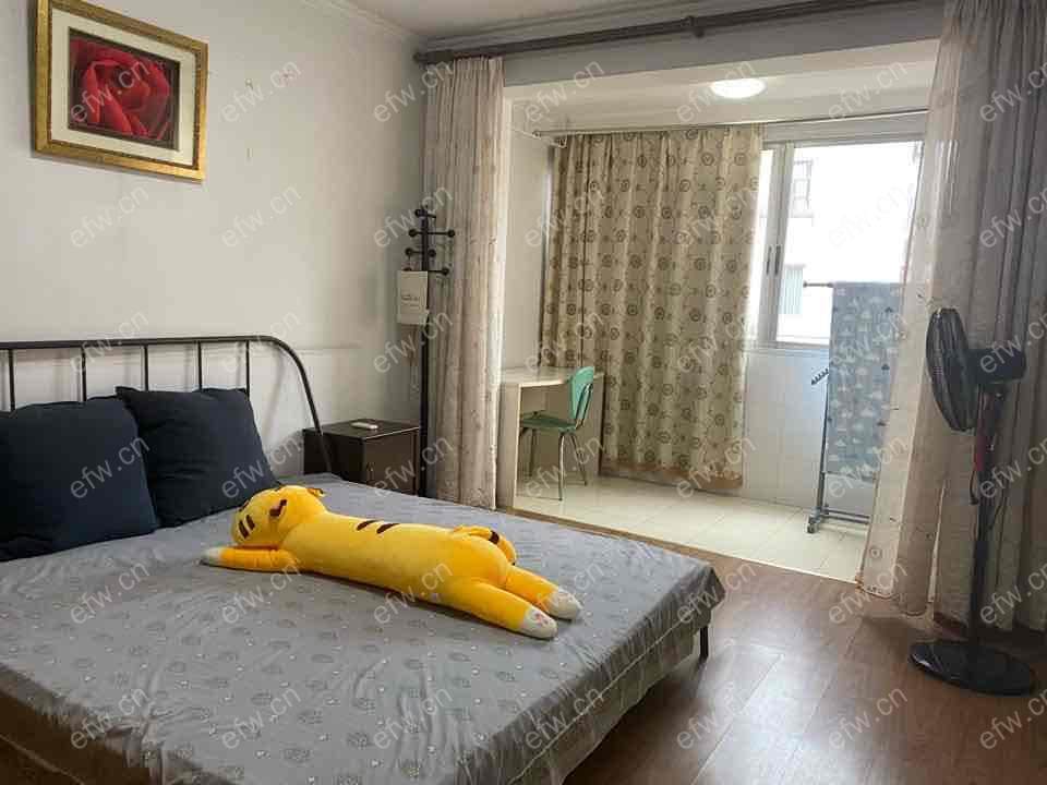 新江南花园 1室1厅新江南花园12