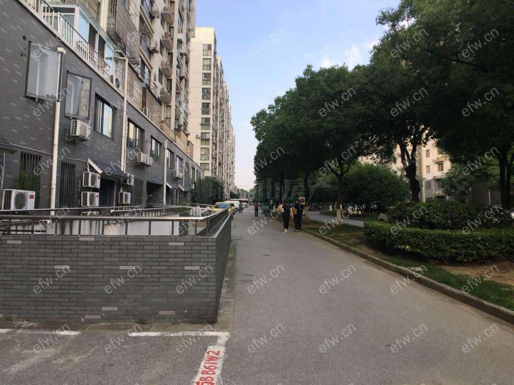 梁湖南苑