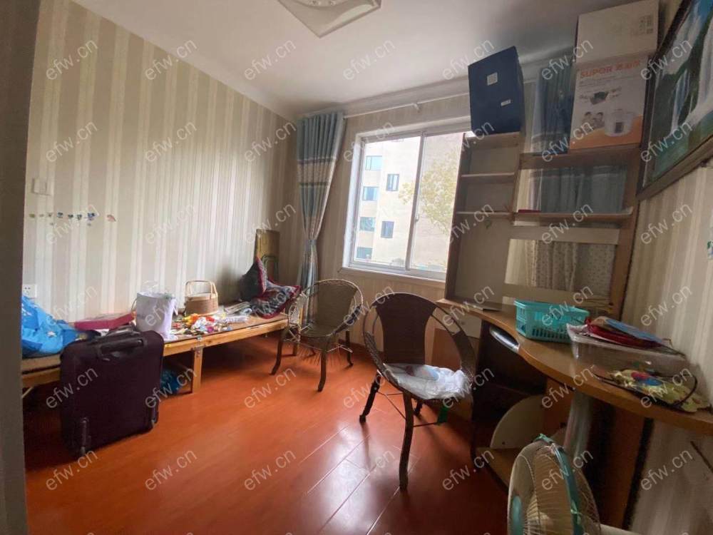 曹张新村 2室1厅，交通方便