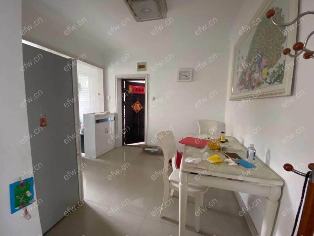 曹张新村 2室1厅，交通方便