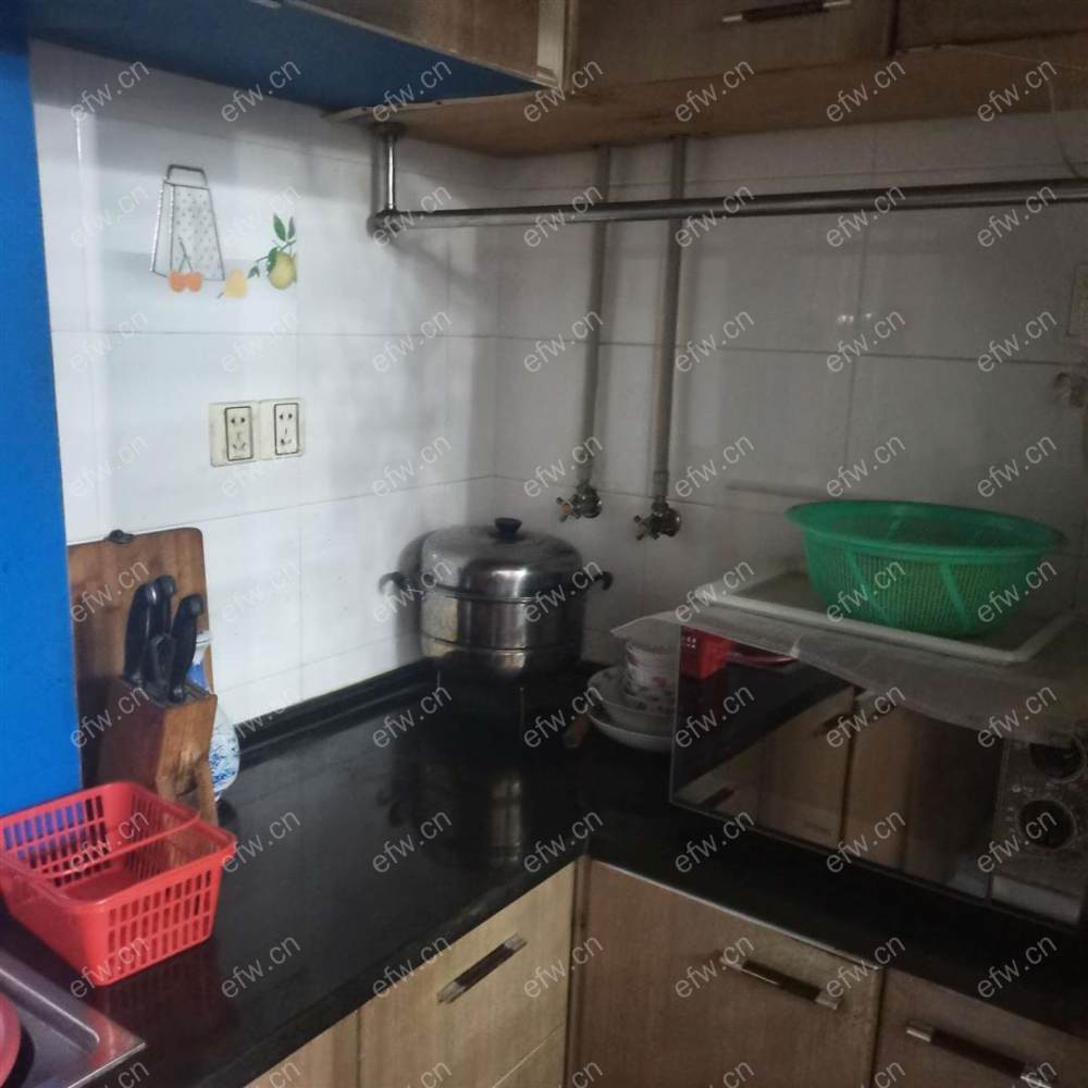 刘潭双地铁口 刘潭三村 2室1厅