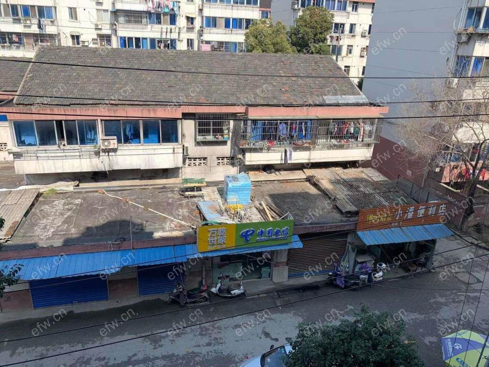 刘潭双地铁口 刘潭三村 2室1厅