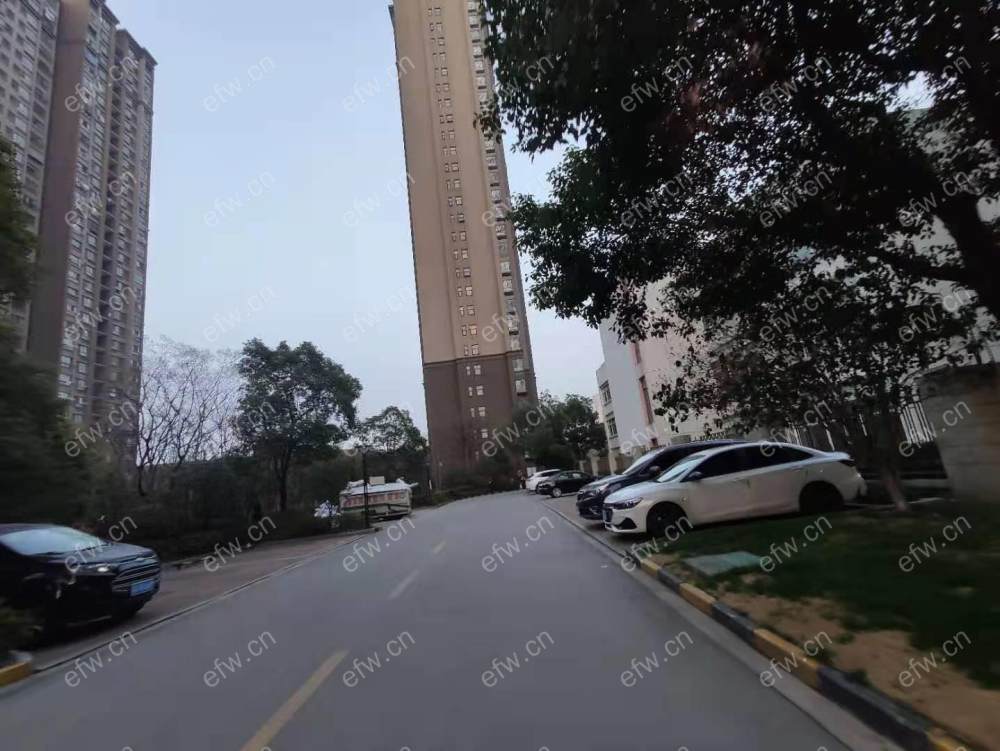 清扬华庭(恒威中央领地) 3室2厅