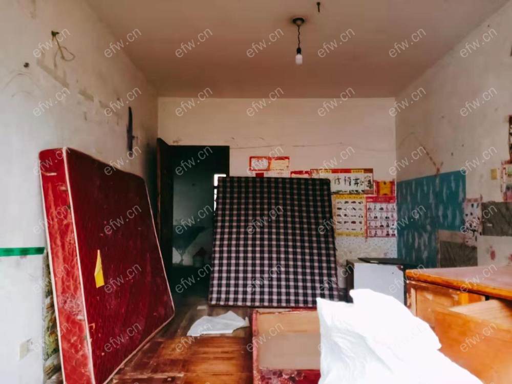 万裕苑一区 2室2厅