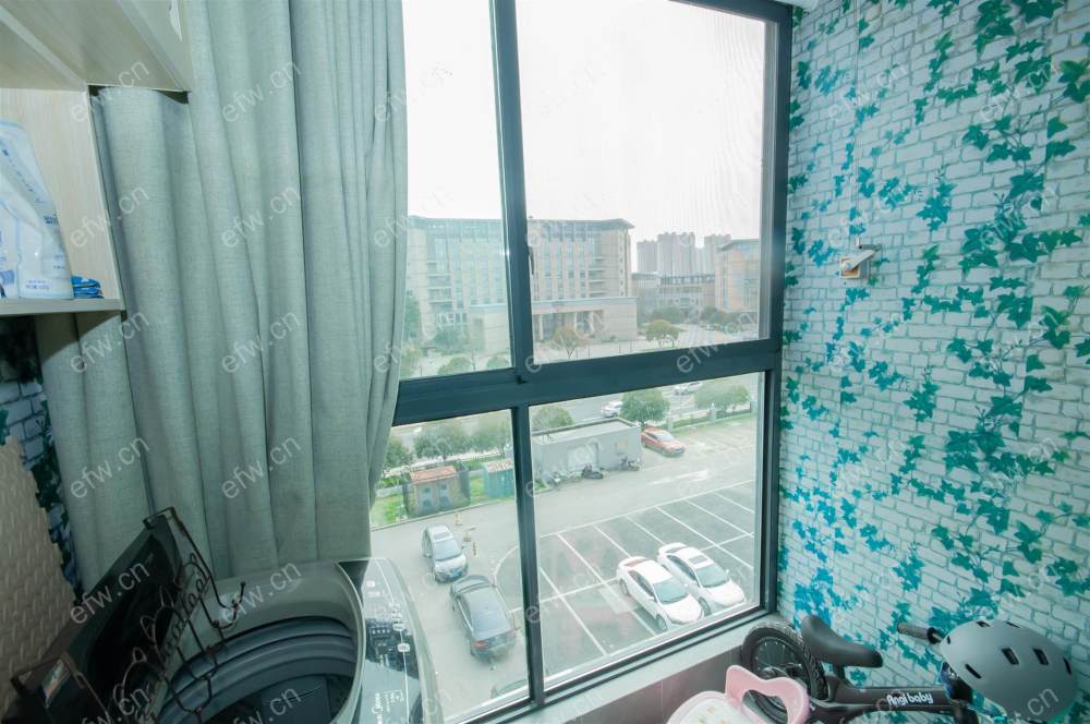 中威国际公寓1室1厅