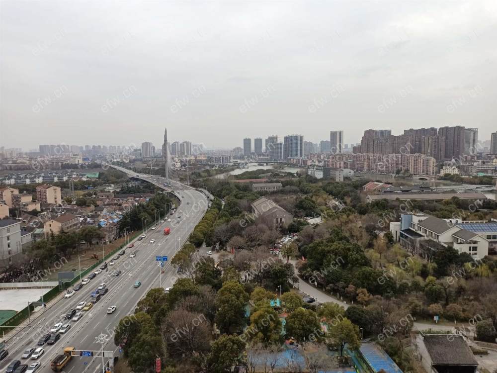 金马际花园 3室2厅