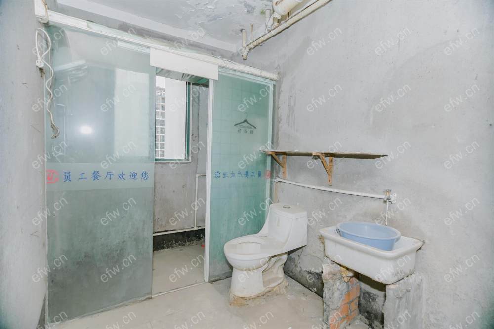 金匮苑 3室2厅，价格包含土出，看房打第二个电话