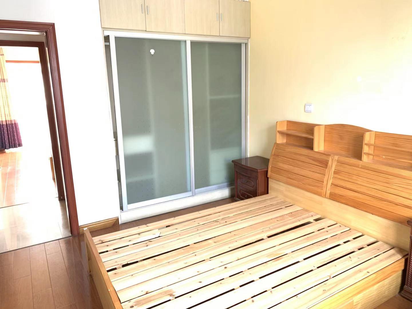 翠园新村(沁芳苑)