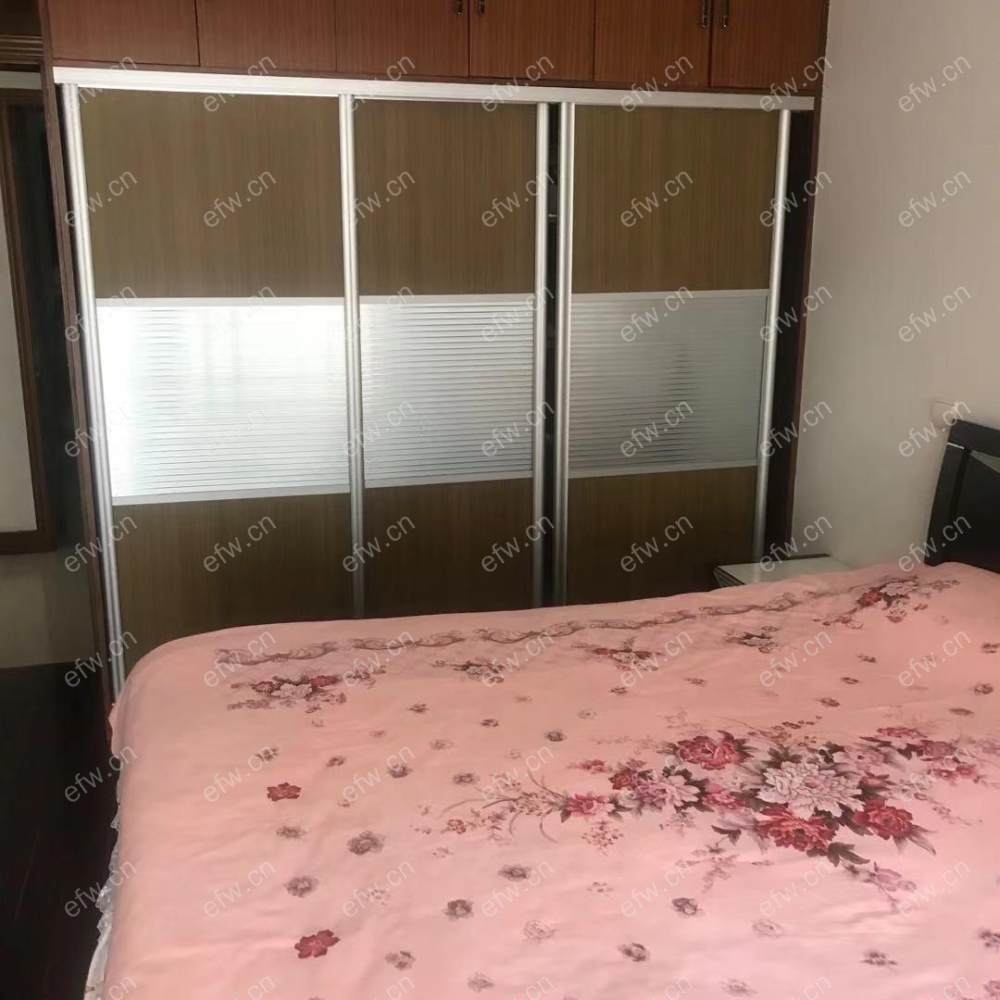 春江花园 3室2厅诚心出售