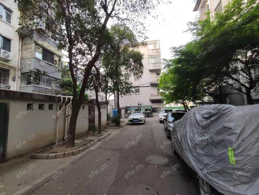 曹张新村 2室1厅 装修的还可以空的