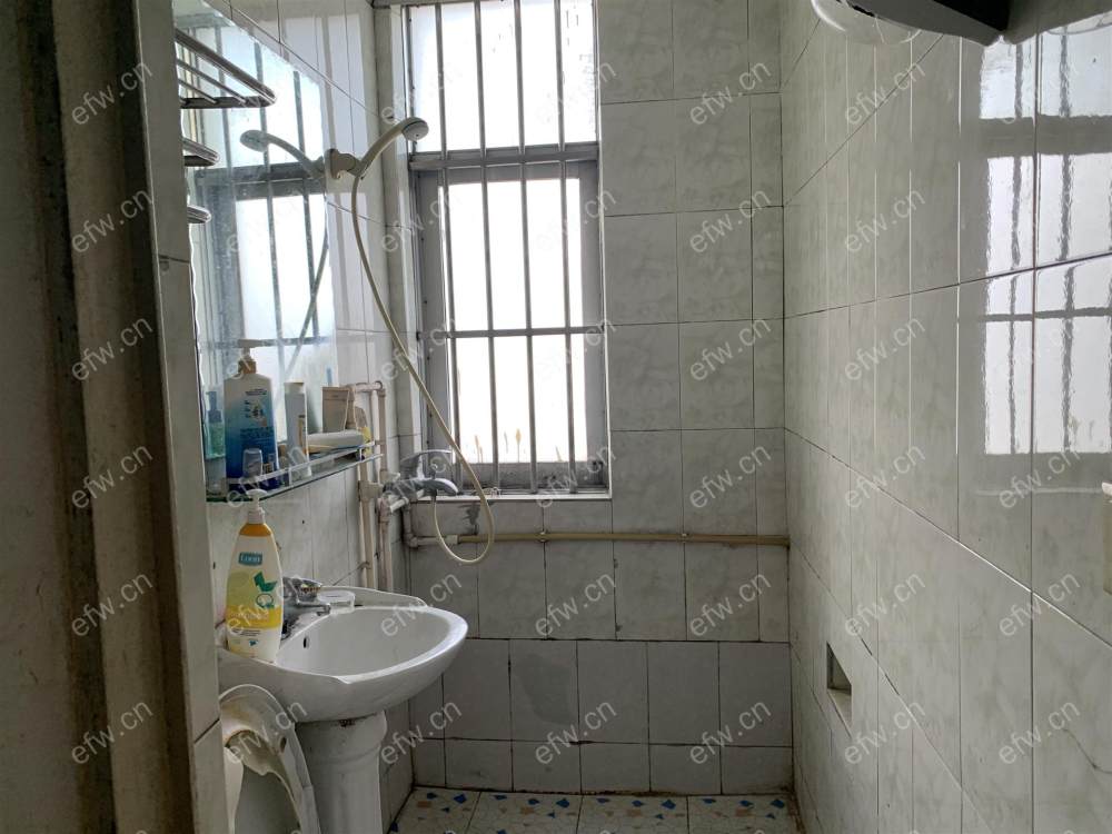 刘潭新村 2室1厅 家具家电齐全