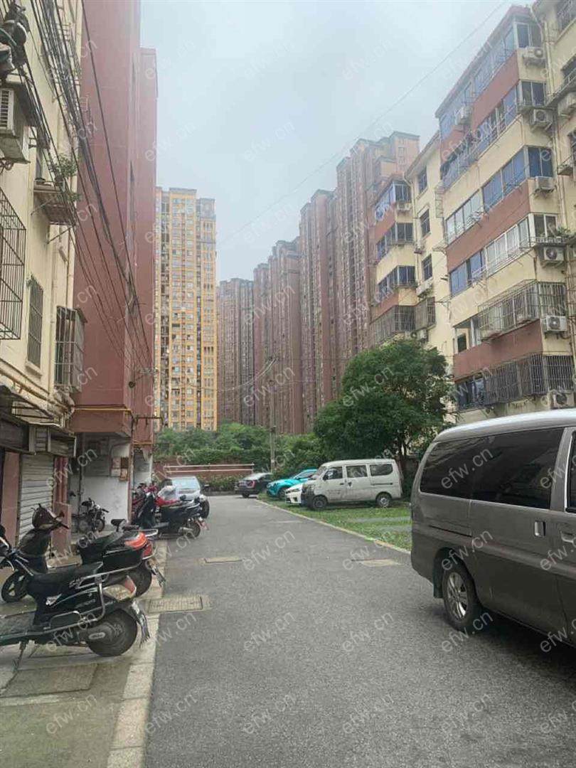 新巷小区 1室1厅0000000