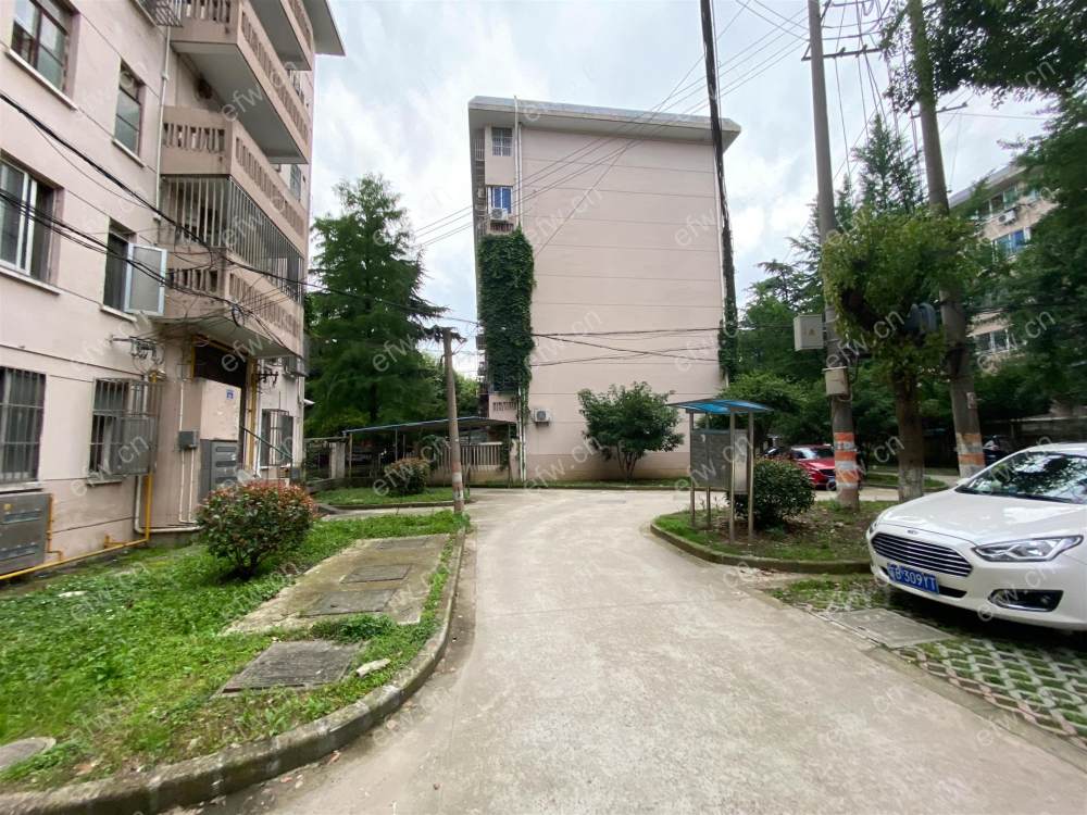 溪南新村 1室1厅