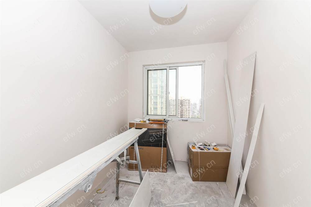 业主急售 新街家园  双阳台 纯毛坯小3