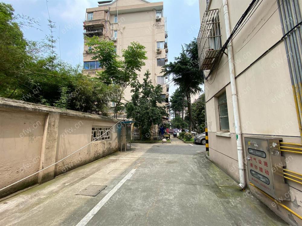 震泽二村 2室1厅 精装修