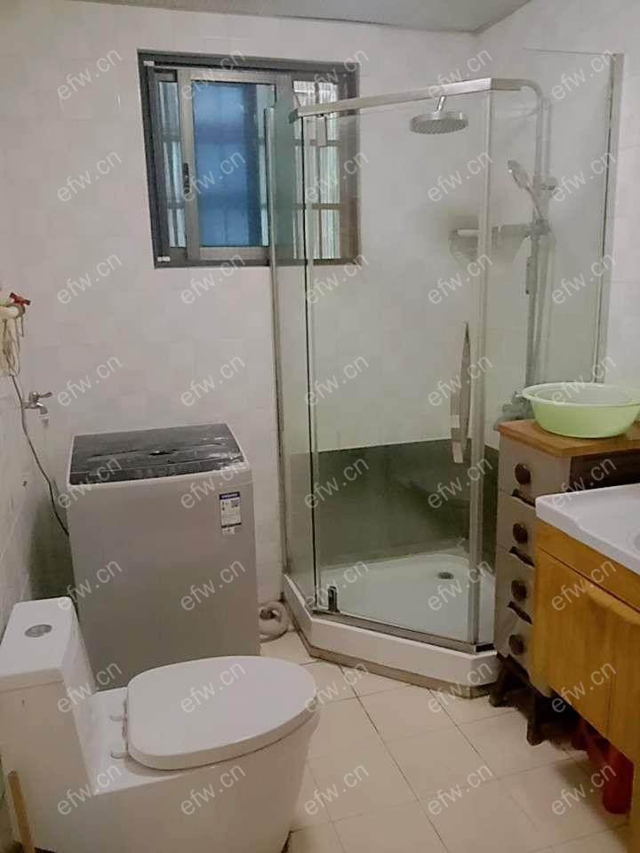 梁巷精装4室  随时看房 拎包入住