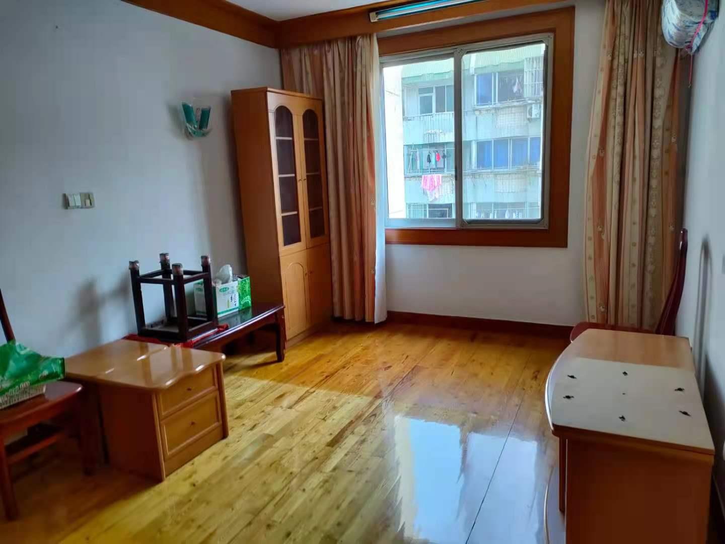 芦庄六区 2室1厅