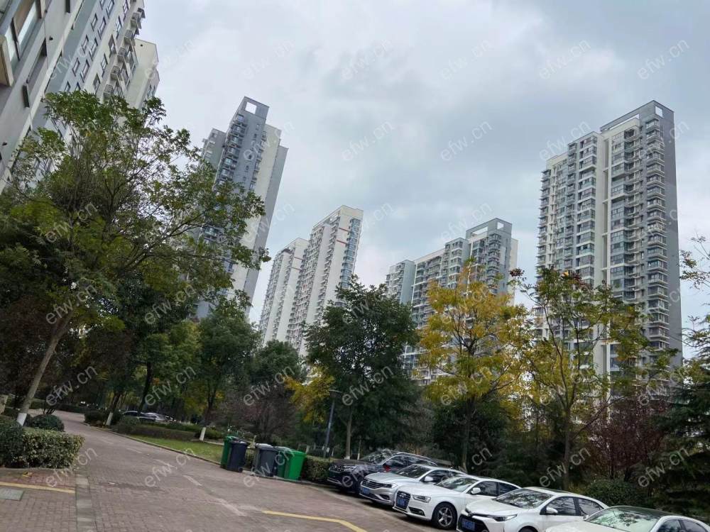 尚锦城B区 6室3厅