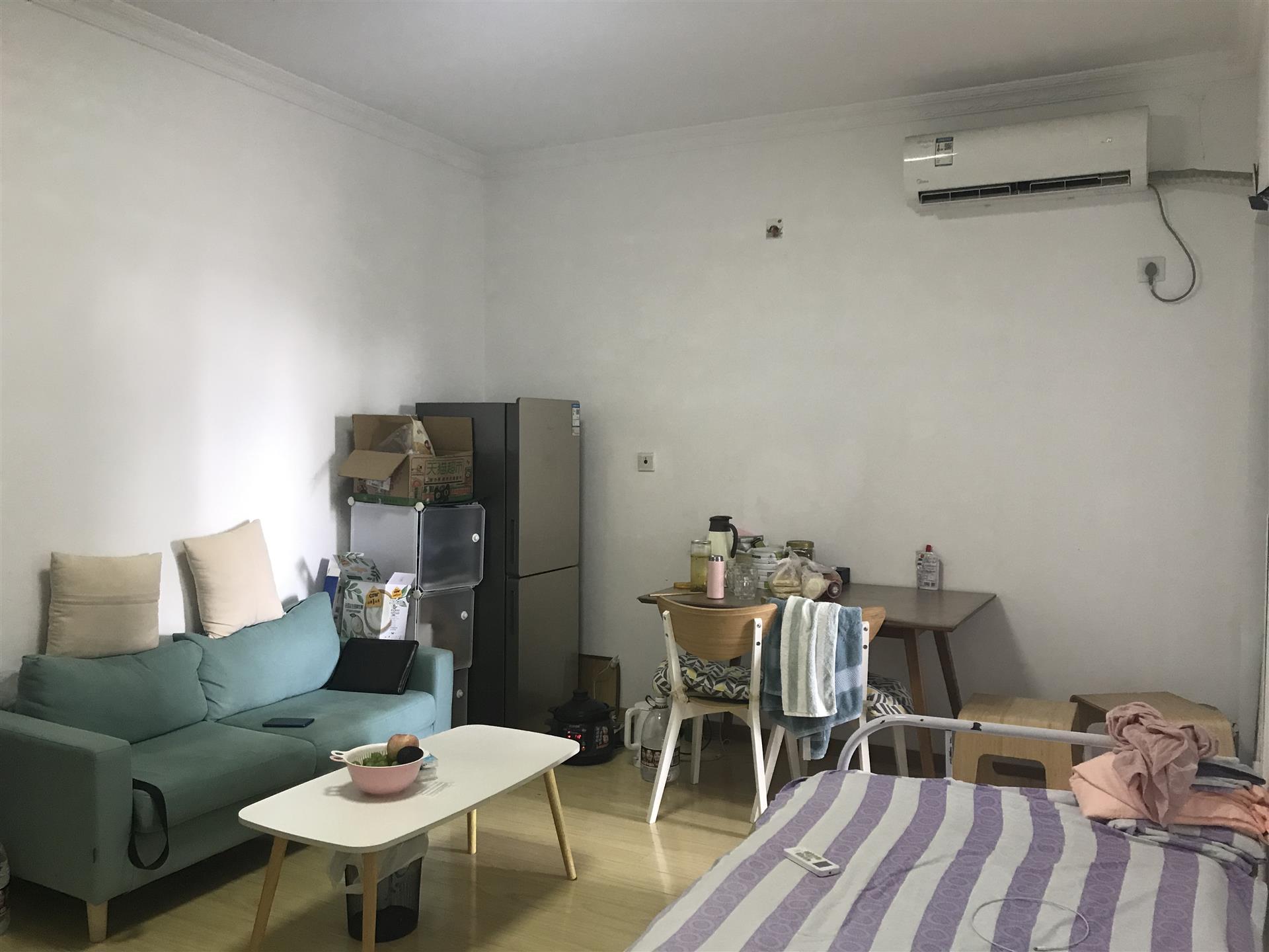 沁园新村 1室1厅