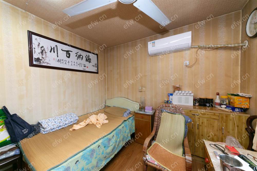 江海新村 2室1厅
