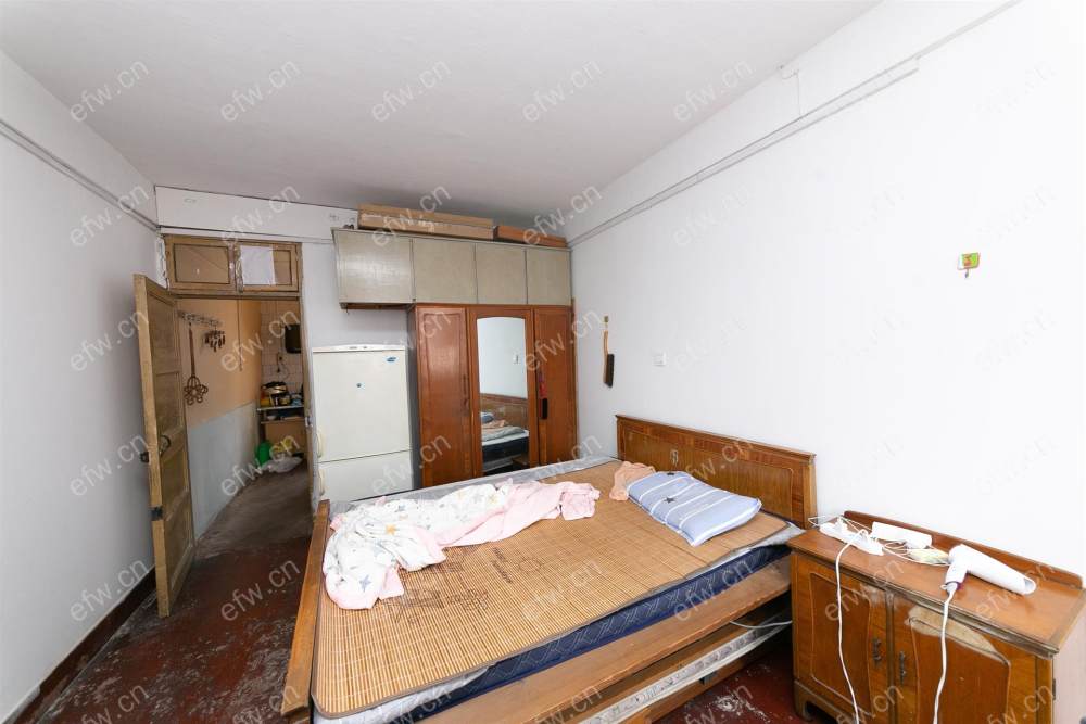 建筑新村 1室1厅