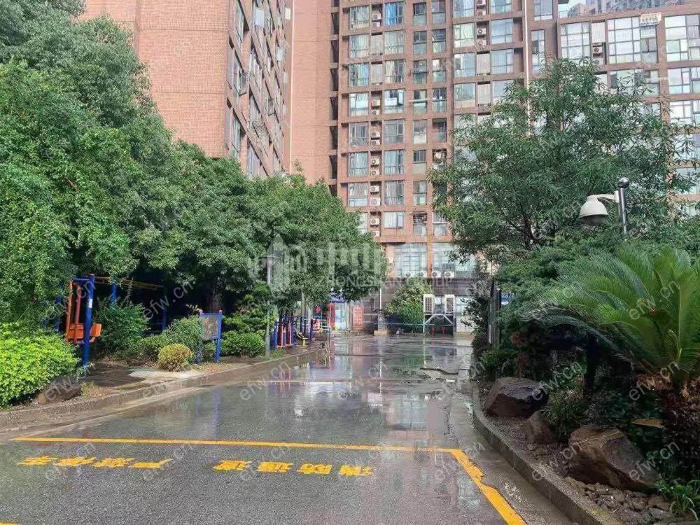 看房方便 拎包入住 精装1室
