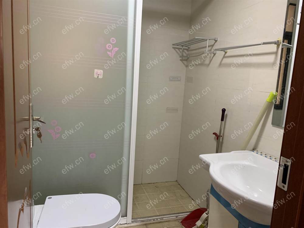 东风家园 2室1厅