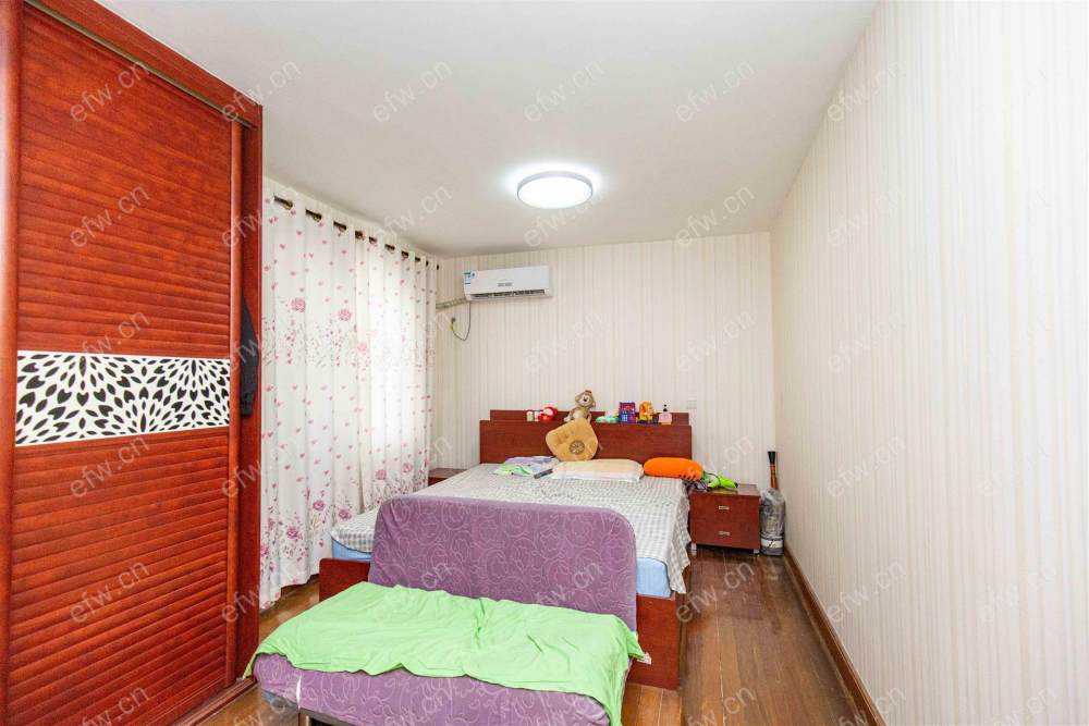 婚装全明东边户2房,震泽一村 格局工整合理