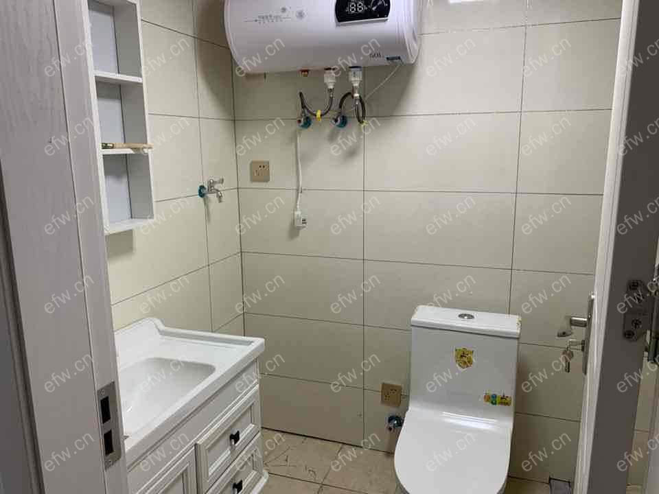 港龙城市商业广场 2室2厅