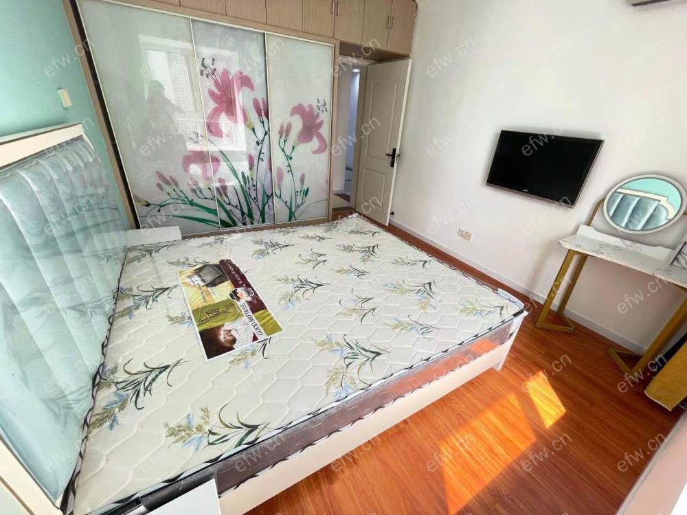 梨花家园 2室1厅 拎包入住