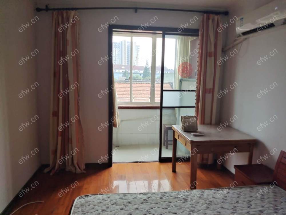 塘南新村 1室1厅1卫