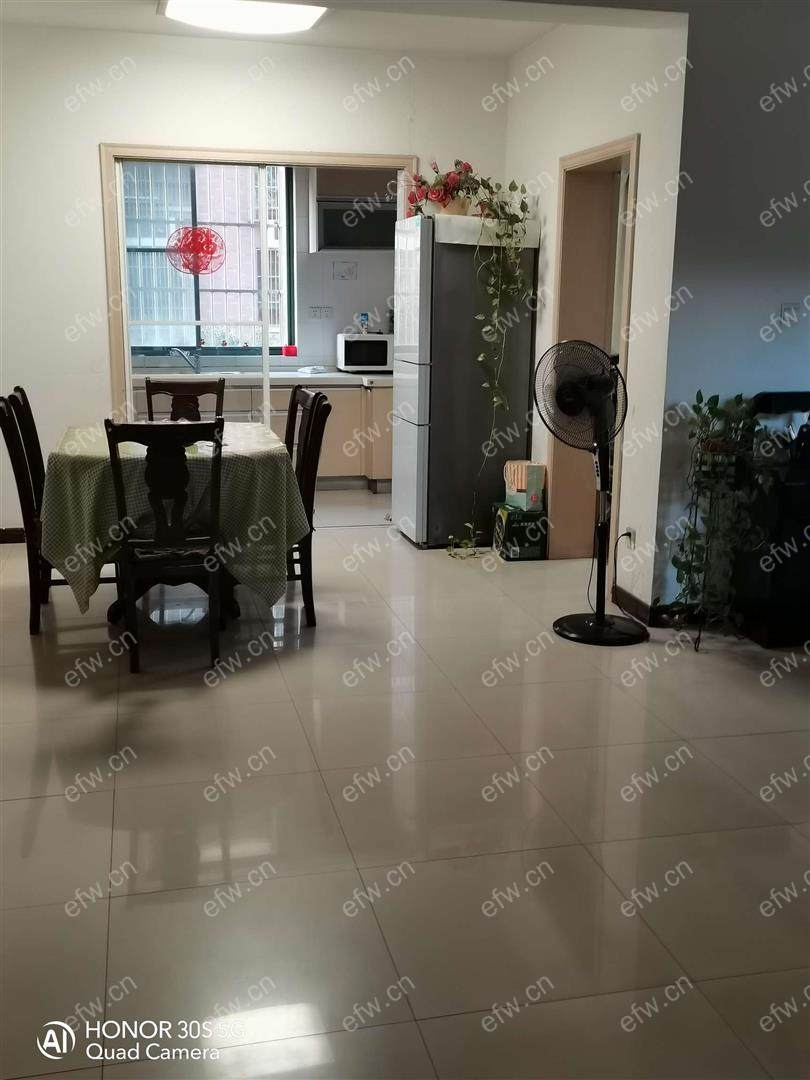 天河小区 3室2厅，拎包入住