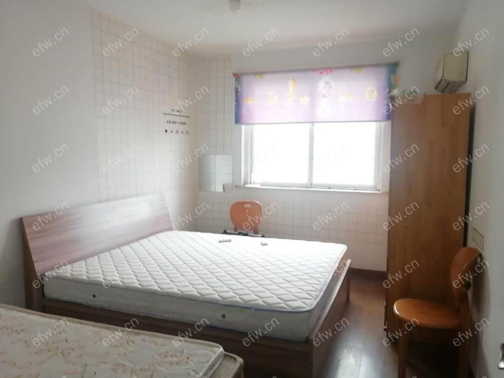 华新苑 3室1厅 看房方便