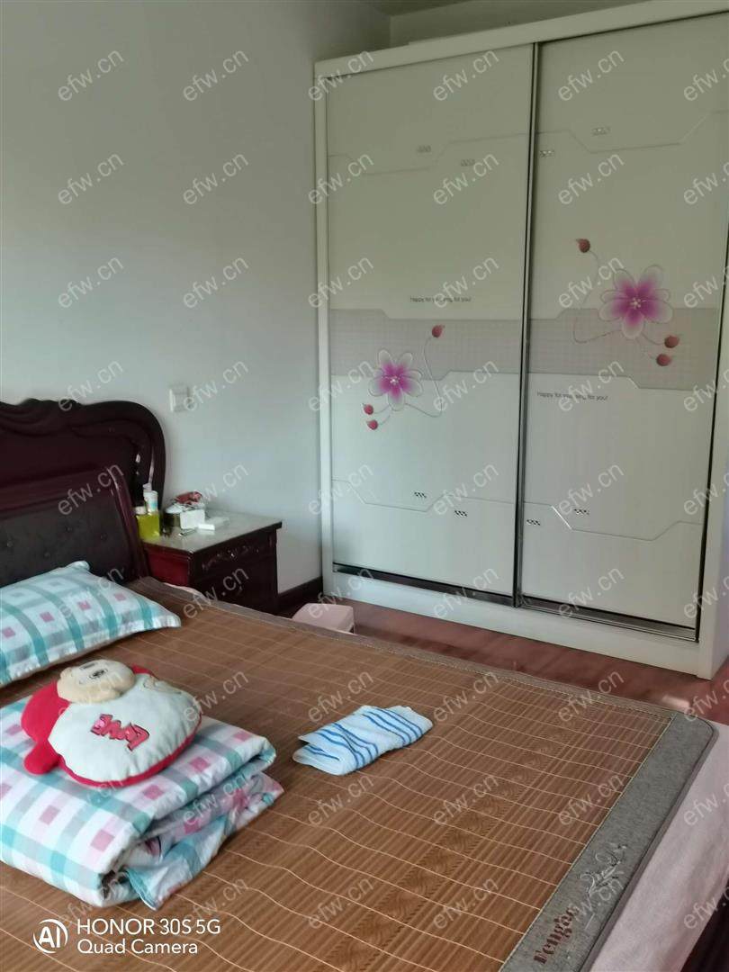 天河小区 3室2厅，拎包入住
