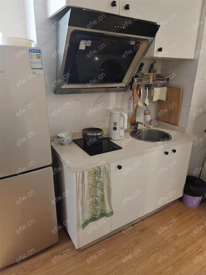 万荟城 1室1厅