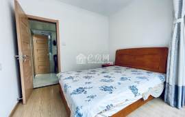 钻探家舍          1室1厅