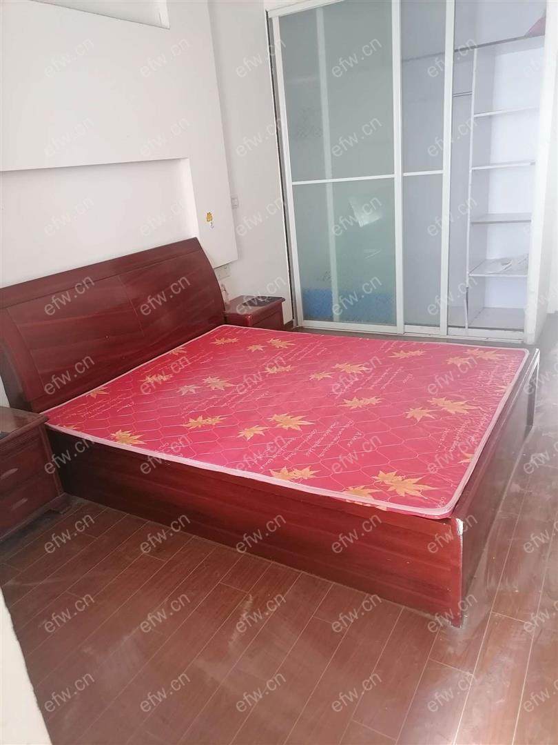 广丰三村 1室1厅家具家电齐全 楼层好