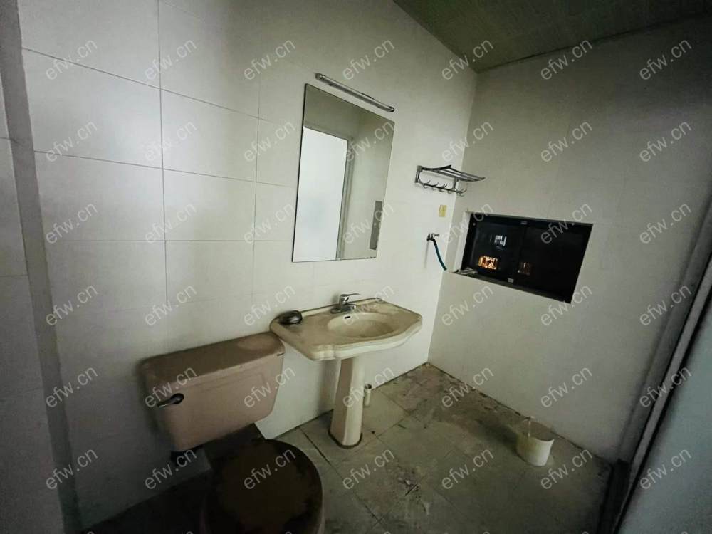 景丽东苑 2室2厅