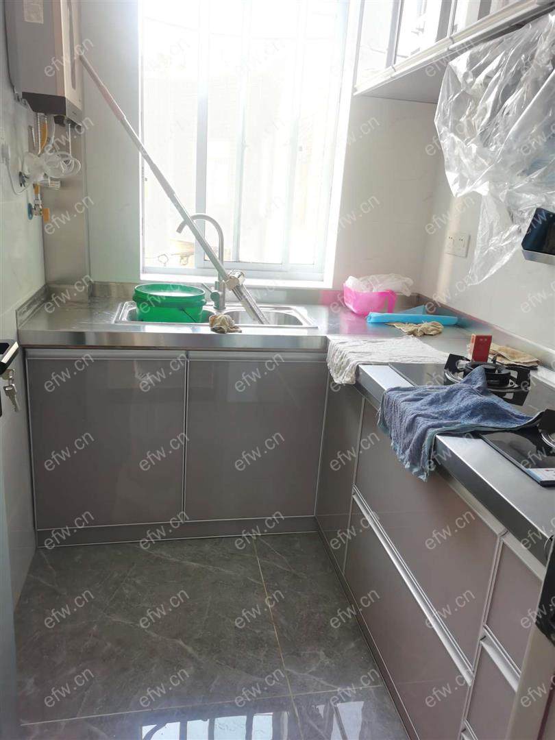 芦庄一区精装2室  随时看房 拎包入住